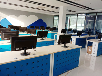 新華互聯(lián)網(wǎng)科技強勢入駐華北區(qū)，助推內(nèi)蒙古互聯(lián)網(wǎng)產(chǎn)業(yè)與網(wǎng)絡(luò)科技研發(fā)騰飛